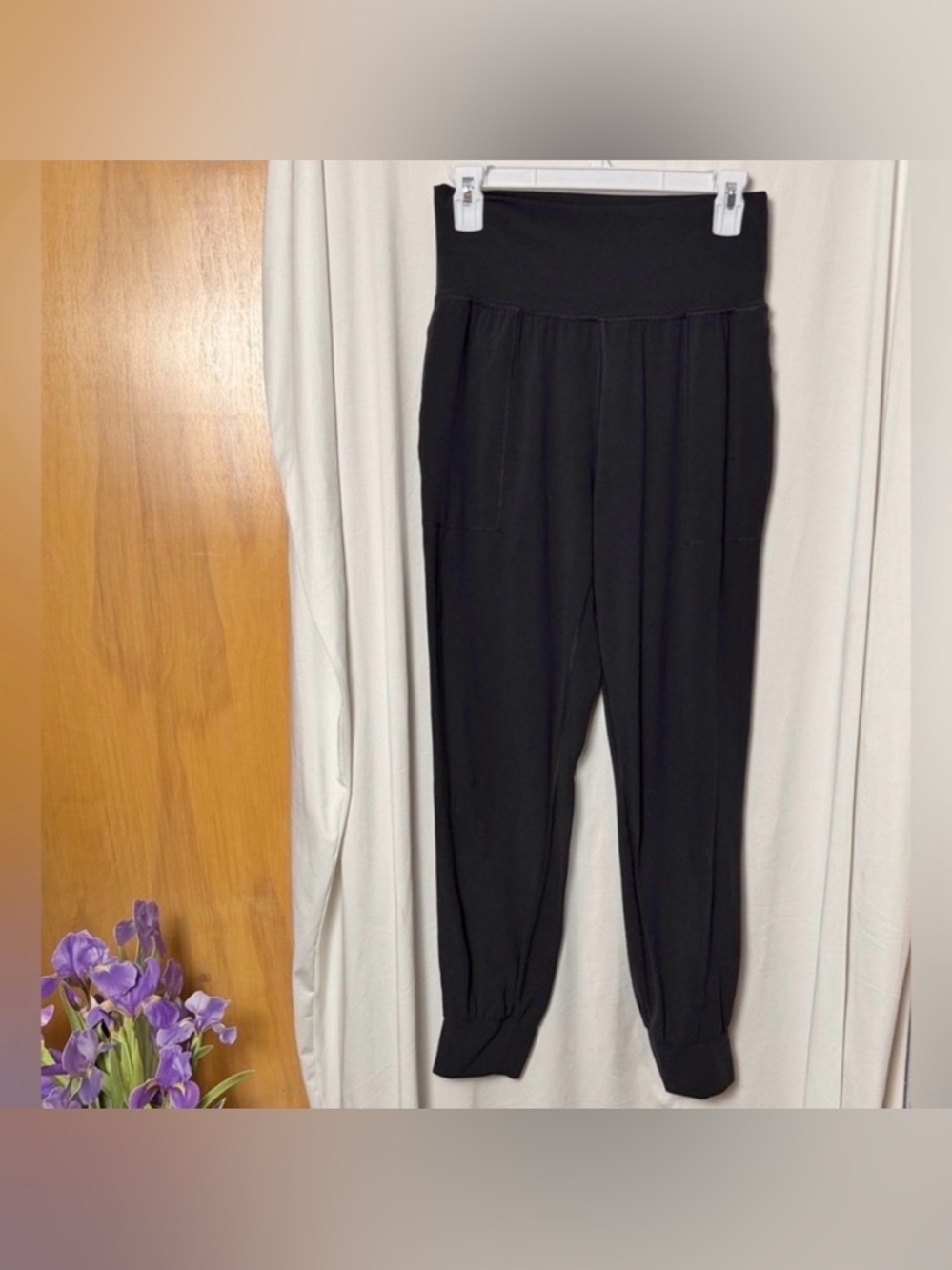 Athleta Salutation High Rise Jogger, Small - Picture 3 of 10